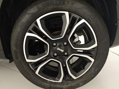Jeep Avenger 1.2 Turbo Summit Grigio usata Capua