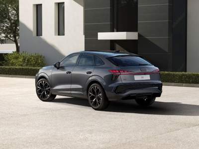 Audi Q3 SPB TDI 110 kW S tronic S Line edition+Tetto apribile Grigio usata Pozzuoli
