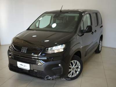 Fiat Doblò 1.5 BlueHdi 130CV AT8 Combi N1 Arancione usata Pozzuoli