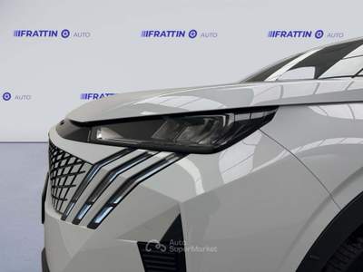 Peugeot 5008 5008 Hybrid 145 E-Dcs6 Allure Bianco usata Cassola