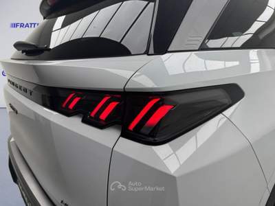 Peugeot 5008 5008 Hybrid 145 E-Dcs6 Allure Bianco usata Cassola