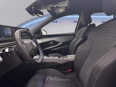 Peugeot 5008 5008 Hybrid 145 E-Dcs6 Allure Bianco usata Cassola