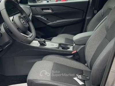 Nissan Qashqai MHEV 158 CV Xtronic N-Connecta Bianco usata Sant'Anastasia