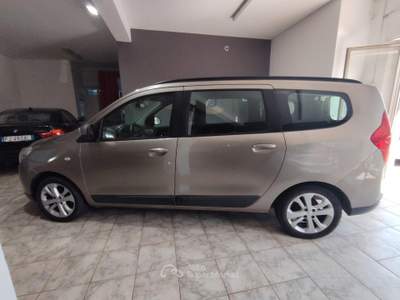 Dacia Lodgy 5 posti usata POTENZA PICENA