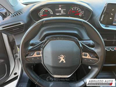 Peugeot 2008 2008 PureTech 100 S&S Active Bianco usata Città Sant'Angelo