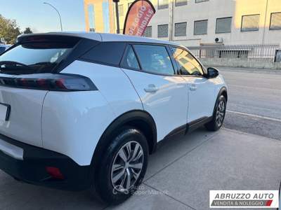 Peugeot 2008 2008 PureTech 100 S&S Active Bianco usata Città Sant'Angelo