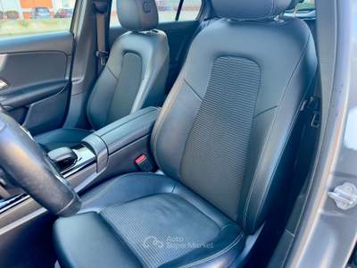 Mercedes-Benz Classe A A 180 d Automatic Sport TETTO APRIBILE Grigio usata Monopoli