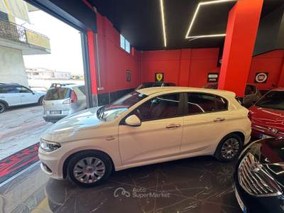 Fiat Tipo T-Jet 120CV 5 porte Lounge Bianco usata Giugliano in Campania