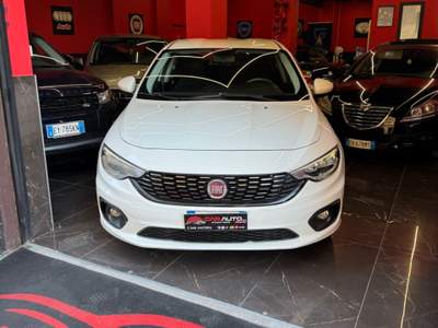 Fiat Tipo T-Jet 120CV 5 porte Lounge Bianco usata Giugliano in Campania