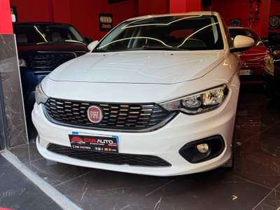 Fiat Tipo T-Jet 120CV 5 porte Lounge Bianco usata Giugliano in Campania