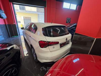 Fiat Tipo T-Jet 120CV 5 porte Lounge Bianco usata Giugliano in Campania