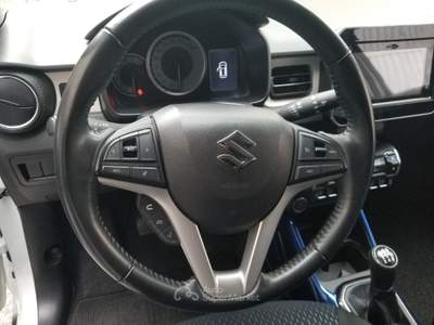 Suzuki Ignis 4WD All Grip Top Bianco usata Vado Ligure