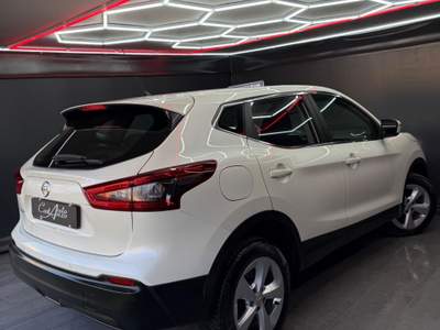 Nissan Qashqai 1.5 dCi 116 CV Tekna 2019 Bianco usata Teverola