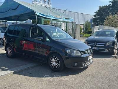 Volkswagen Touran Comfortline Nero usata Torino