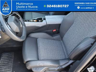 Peugeot 3008 Hybrid 136 Allure LED/Allarme/SHZ/360°/Navi Nero usata Roma