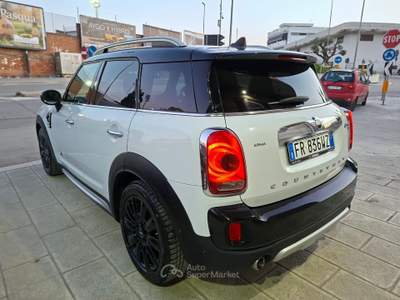 MINI Cooper 2.0 SD Countryman 190cv Boost 2018 Bianco usata Cerignola