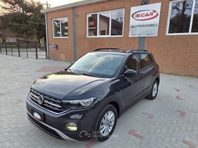 Volkswagen T-Cross Style 95cv BMT Grigio usata Robassomero