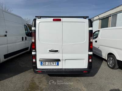 Renault Trafic TRAFIC 2.0 120CV L1H1 Bianco usata Formia