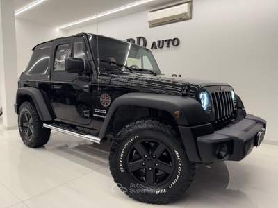 Jeep Wrangler 2.8 Unlimited CRD DPF Sport cabrio Totale Black Nero usata Pistoia