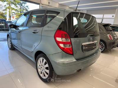 Mercedes-Benz Classe A Mercedes - Benz A 200 Avantgarde 136cv Grigio usata Pistoia