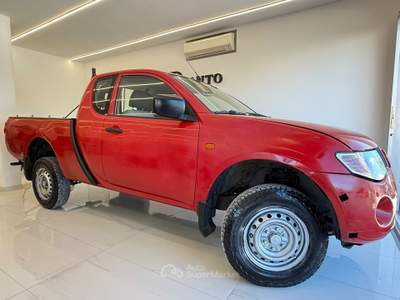 Mitsubishi L200 inform einzelkabine 4WD Rosso usata Pistoia