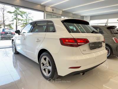 Audi A3 SPB 30 1.6 TDI S tronic Sport 116CV Bianco usata Pistoia
