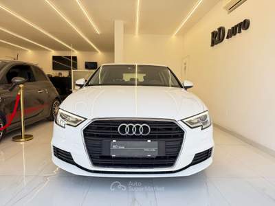 Audi A3 SPB 30 1.6 TDI S tronic Sport 116CV Bianco usata Pistoia