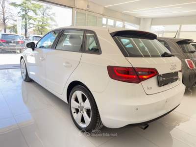 Audi A3 SPB 1.6 tdi Ambiente 105 cv okneopatentati Bianco usata Pistoia