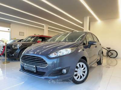 Ford Fiesta Titanium unico proprietario ok neopatentati Grigio usata Pistoia