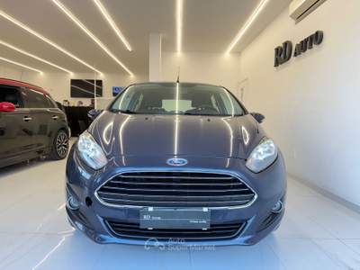Ford Fiesta Titanium unico proprietario ok neopatentati Grigio usata Pistoia