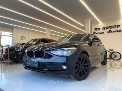BMW Serie 1 116d 116d 5p Sport okneopatentati Nero usata Pistoia