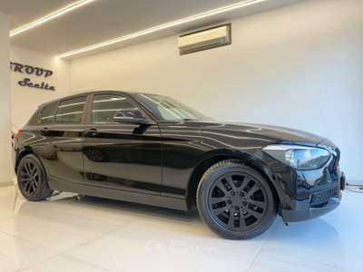 BMW Serie 1 116d 116d 5p Sport okneopatentati Nero usata Pistoia
