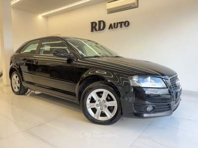 Audi A3 Ambiente 90cv okneopatentati Nero usata Pistoia