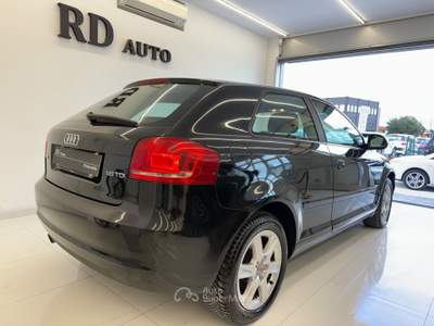 Audi A3 Ambiente 90cv okneopatentati Nero usata Pistoia