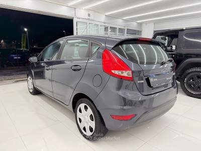 Ford Fiesta 5p 1.4 tdci Ambiente okneopatentati Grigio usata Pistoia
