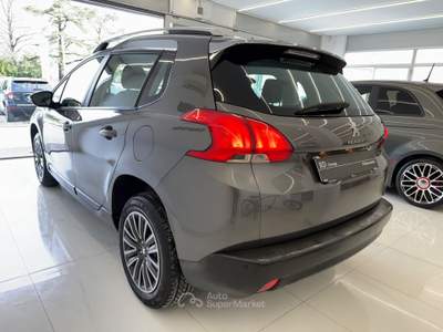 Peugeot 2008 1.2 VTi Active ok neopatentati Grigio usata Pistoia