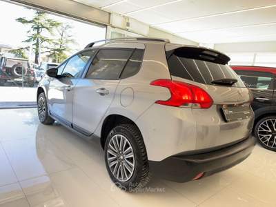 Peugeot 2008 PureTech 82CV Active ok neopatentati Grigio usata Pistoia