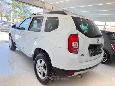 Dacia Duster 4x2 Lauréate ok neopatentati Bianco usata Pistoia