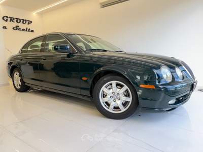 Jaguar S-Type (X200) 3.0 V6 24V cat manuale Verde usata Pistoia