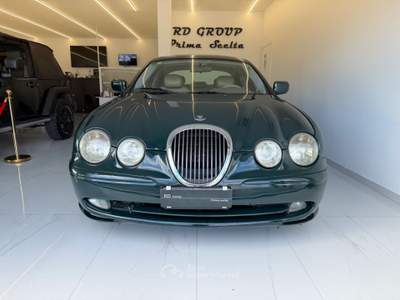 Jaguar S-Type (X200) 3.0 V6 24V cat manuale Verde usata Pistoia