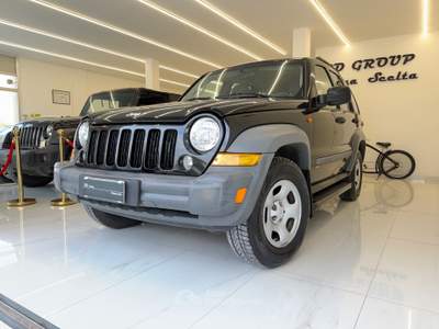 Jeep Cherokee Sport automatica Nero usata Pistoia