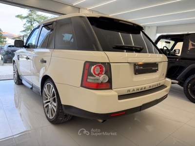 Land Rover Range Rover Sport Range Rover Sport 3.0 SDV6 HSE solo 105.000km Bianco usata Pistoia