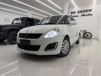 Suzuki Swift 1.2 5 porte B-Easy neopatentati euro6B Bianco usata Pistoia