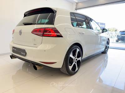 Volkswagen Golf DSG 220CV AUTOMATICA SCARICO SPORTIVO Bianco usata Pistoia