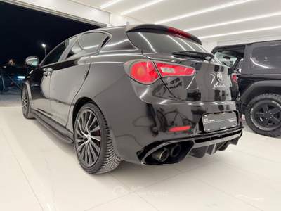 Alfa Romeo Giulietta Turbo Quadrifoglio Verde 235CV scarico Nero usata Pistoia