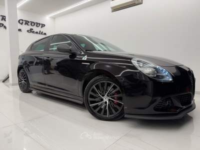Alfa Romeo Giulietta Turbo Quadrifoglio Verde 235CV scarico Nero usata Pistoia