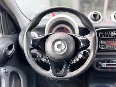 Smart ForFour Benzina 71CV E6 Neo - 2017 Nero usata Roma