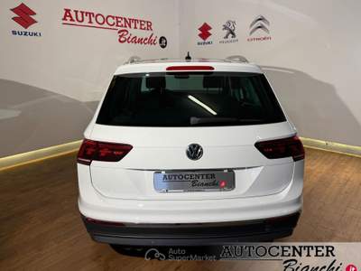 Volkswagen Tiguan 2.0 TDI 4-motion Highline 150cv dsg Bianco usata Castelnovo ne' Monti