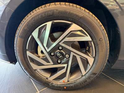 Hyundai i20 48V DCT Connectline Grigio usata Nola