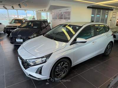 Hyundai i20 Connectline LUMENGRAY MT Nero usata Nola